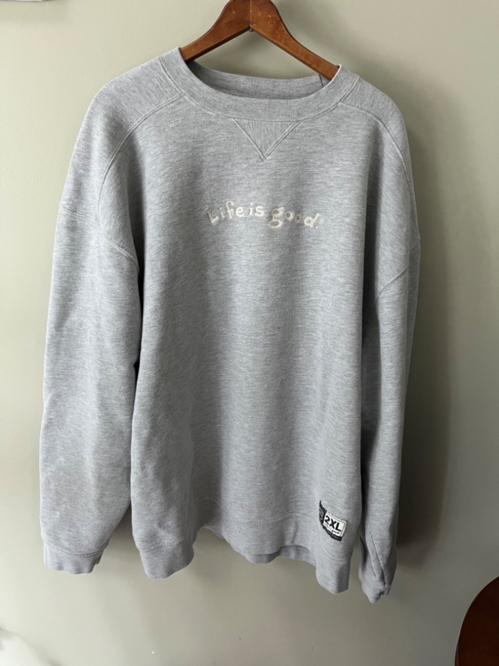 Life is Good Men's Heavyweight Fleece Crewneck Sweatshirt/Heather Grey/Size 2XL